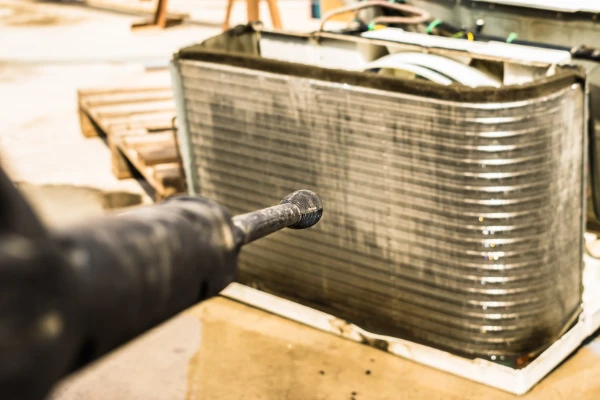 Reliable HVAC technician